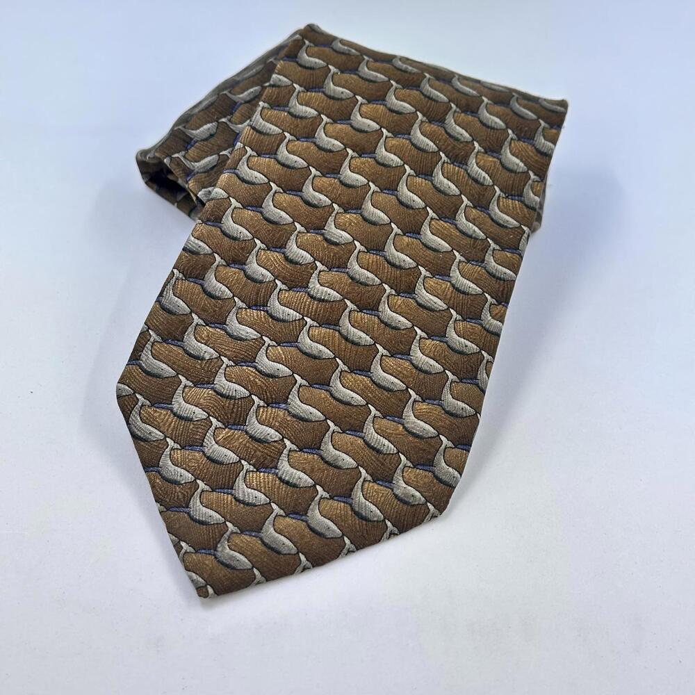 Humpback Whale 200% Men’s Tie